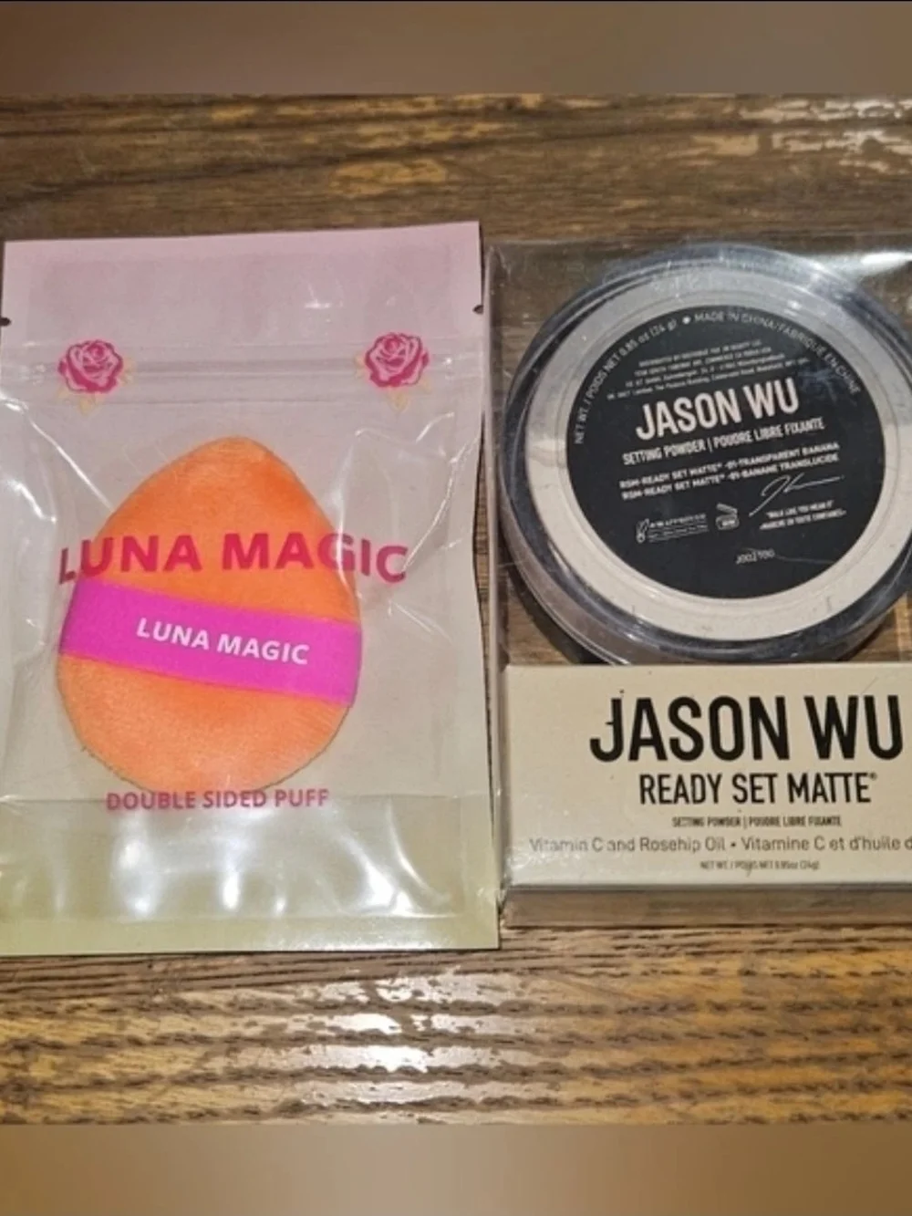 Luna Magic Double Sided Puff & Jason Wu Matte Powder Set- Transparent Banana NIB